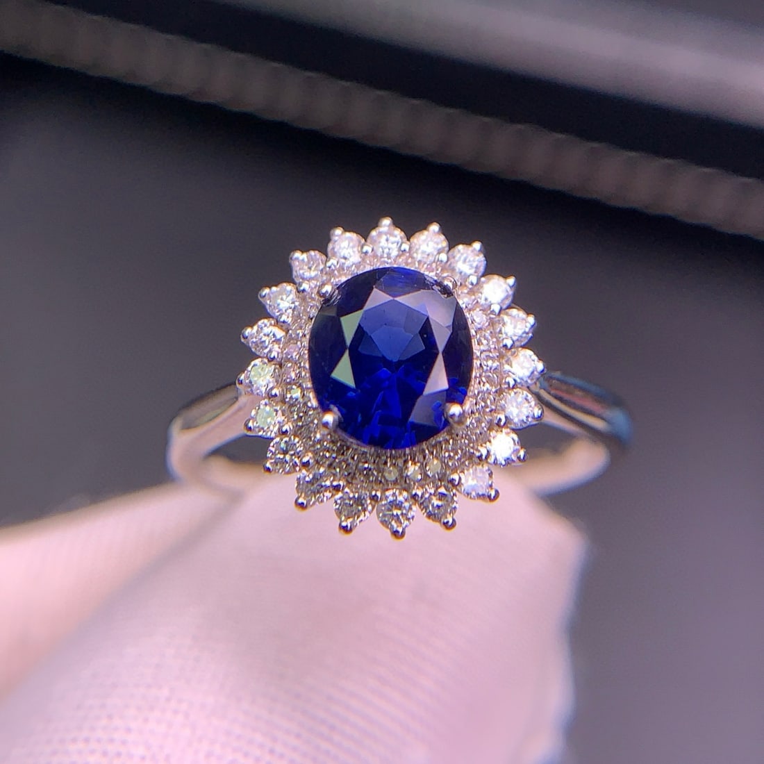 14k Gold 1.17 Ct Natural Sapphire & Diamond Ring - 3