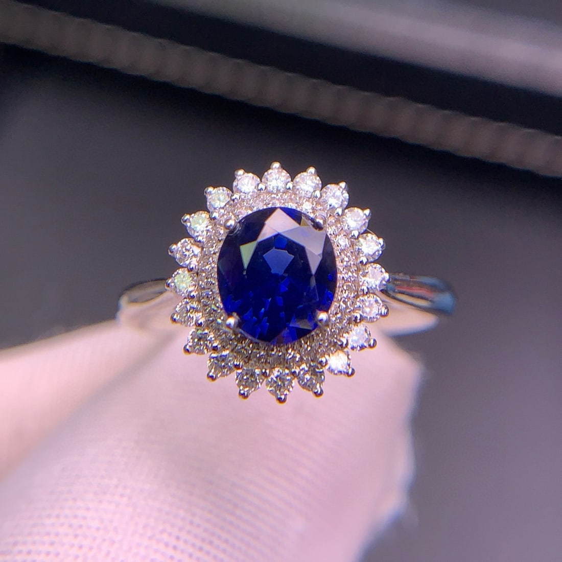 14k Gold 1.17 Ct Natural Sapphire & Diamond Ring - 4