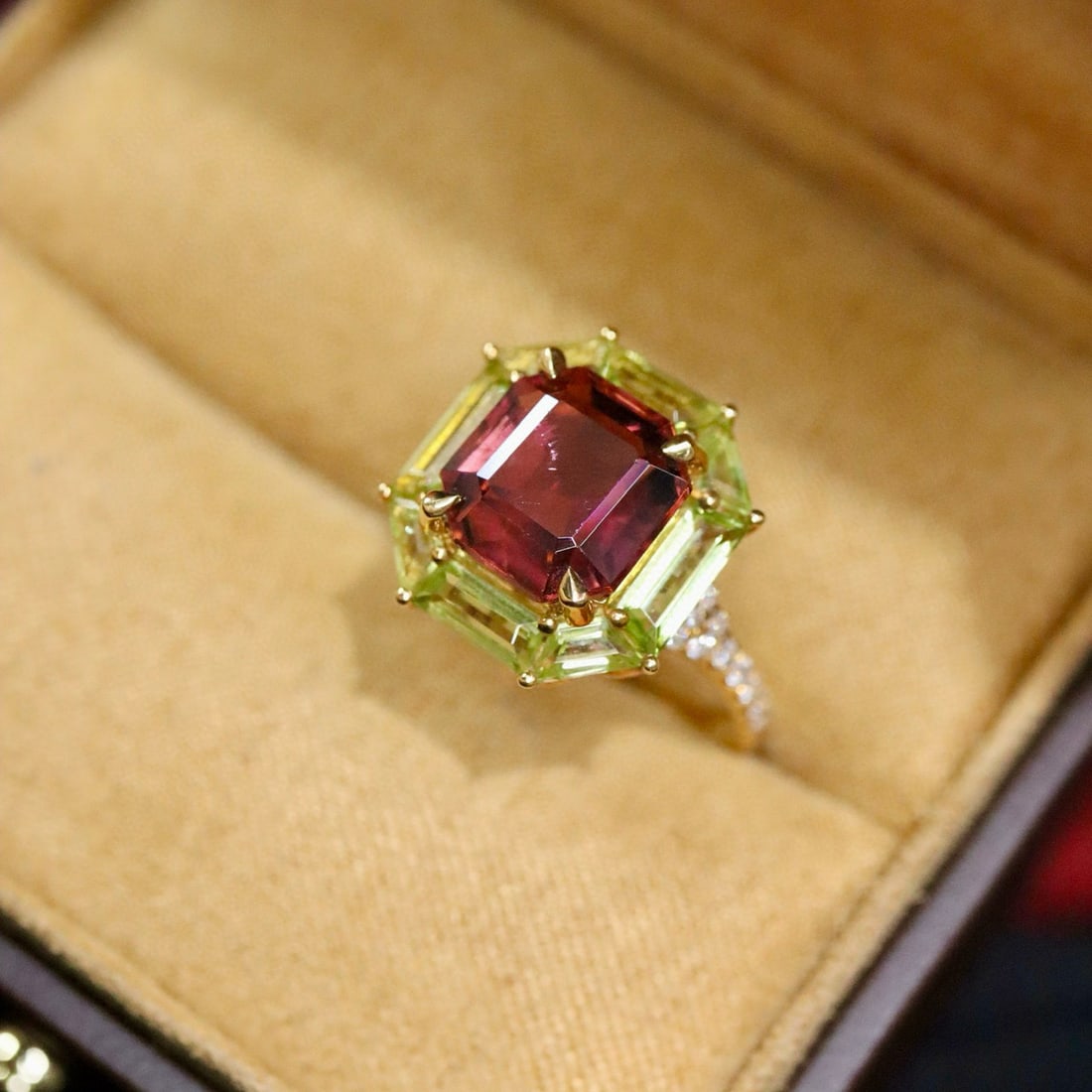14k Gold 4.98 Ctw Natural Tourmaline & Diamond Ring - 3