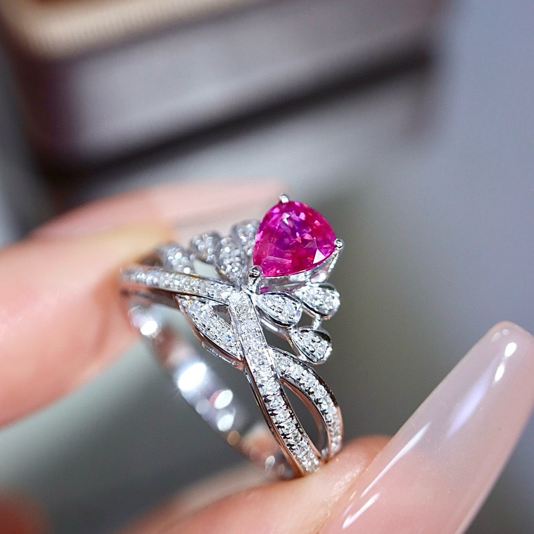 14k Gold 0.91 Ctw Natural Ruby & Diamond Ring - 2