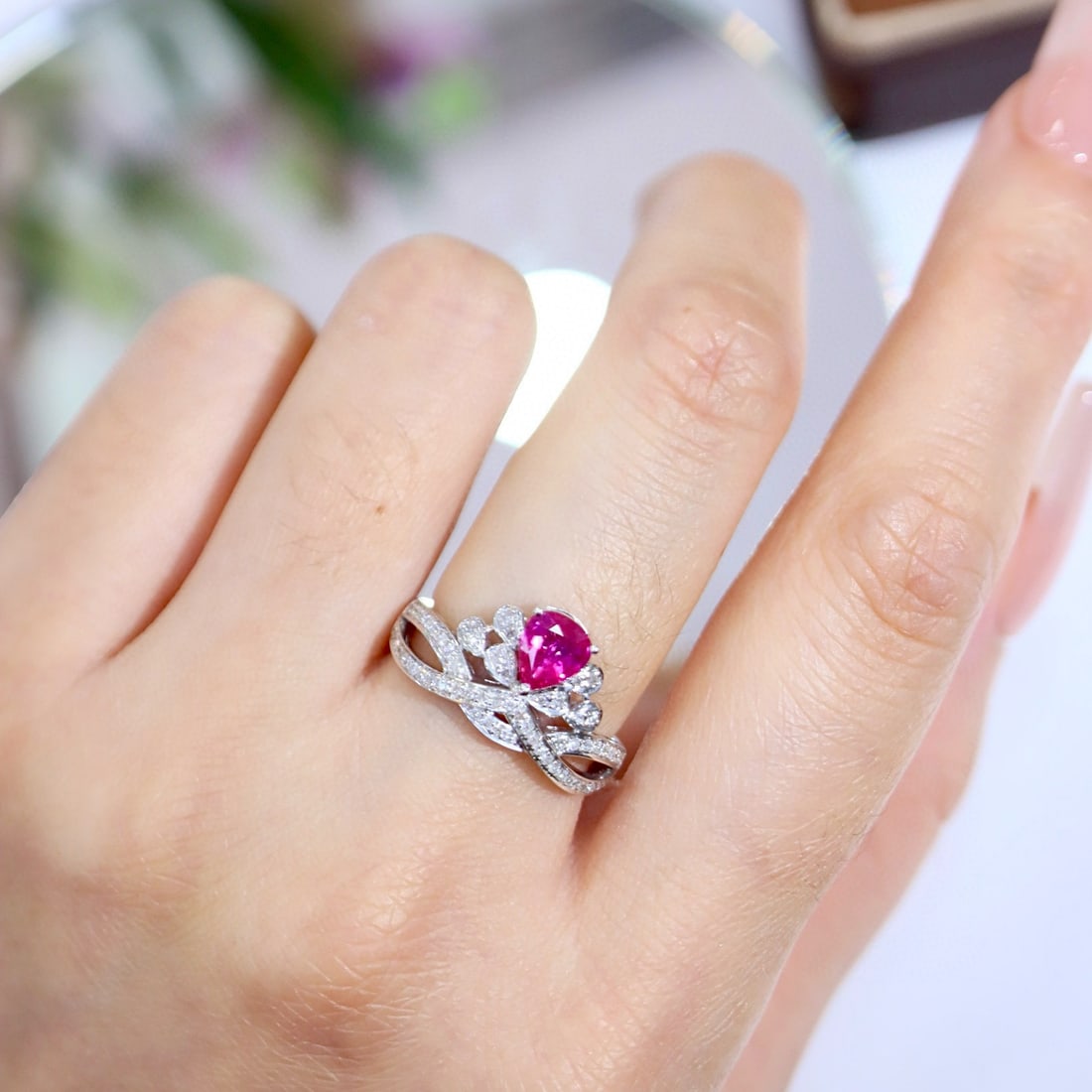 14k Gold 0.91 Ctw Natural Ruby & Diamond Ring - 8