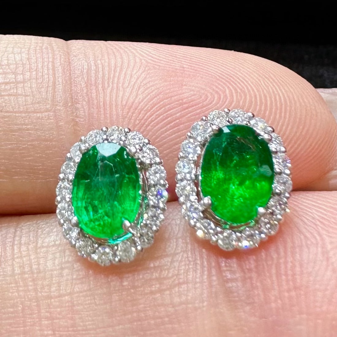 14k Gold 1.56 Ctw Vivid Green Natural Emerald & Diamond Earrings - 2