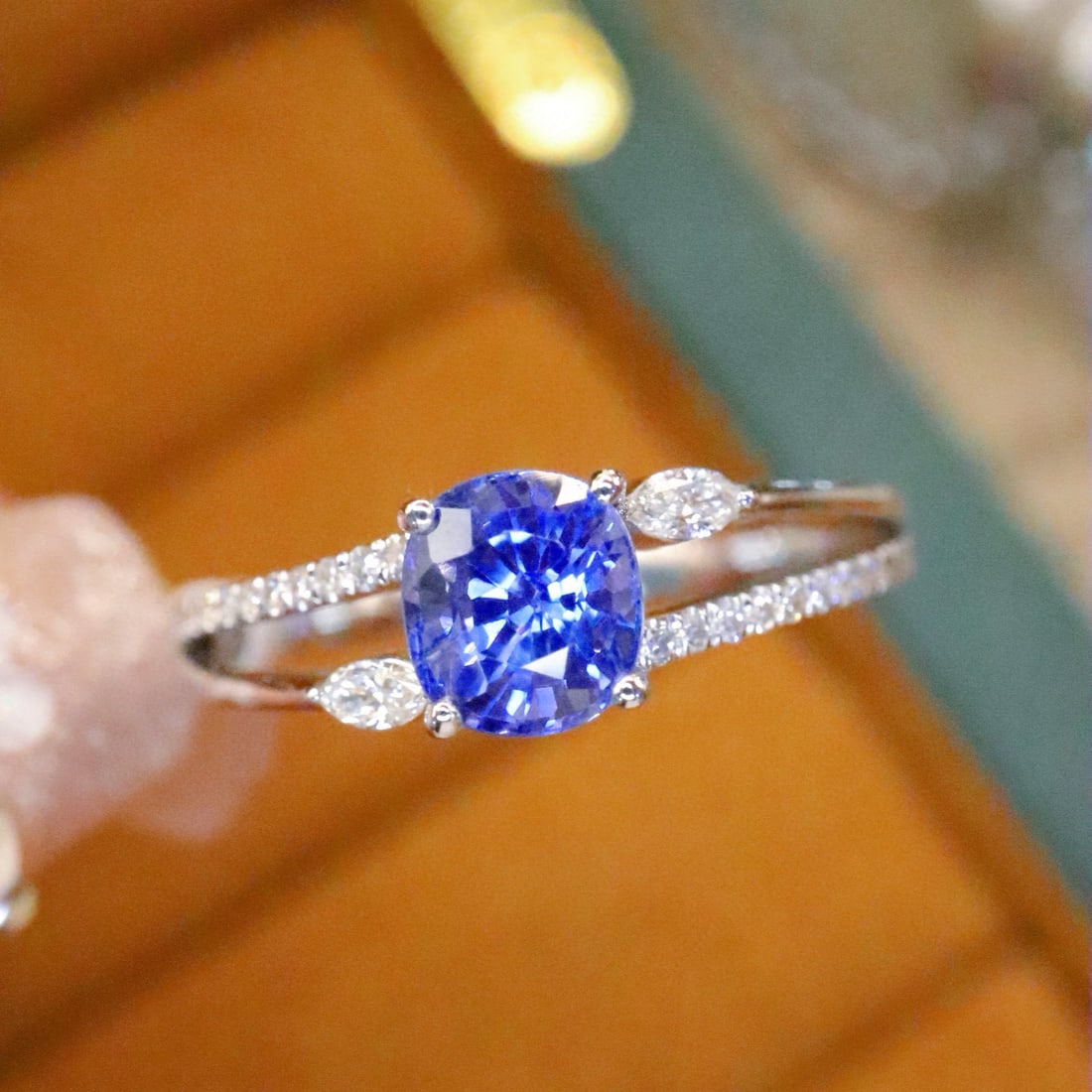 14k Gold 1.19 Ctw Natural Sapphire & Diamond Ring: Ref:230998440 // gold content:14k gold // ring size:7. 25us // // main gemstone:sapphire // shape:oval // carat weight:1. 05ct // color:cornflower blue // treatment:natural // // adjacent gemstone 2