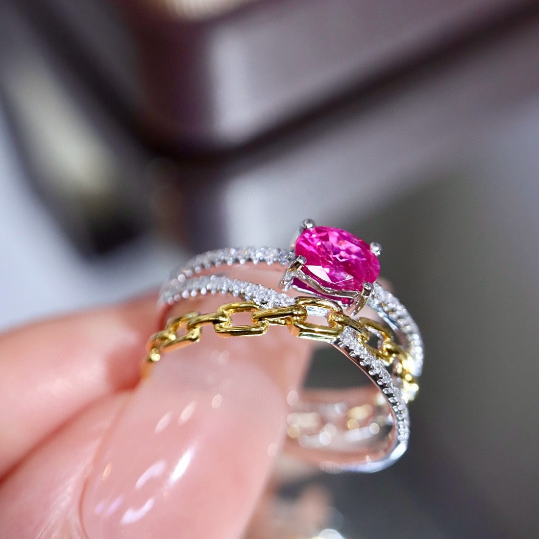 14k Gold 0.70 Ctw Natural Ruby & Diamond Ring - 5
