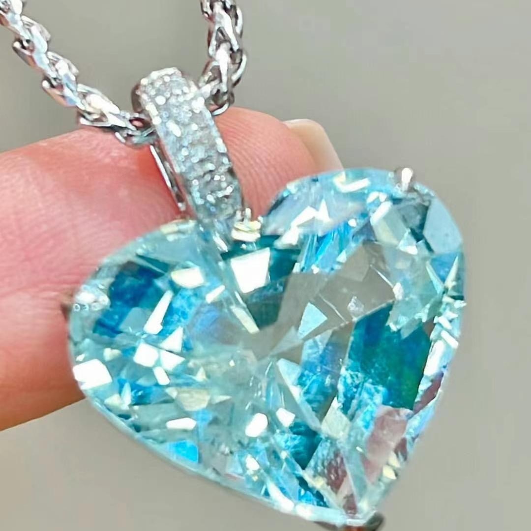 14k Gold 12 Ct Natural Aquamarine & Diamond Pendant( Without Chain ) - 4
