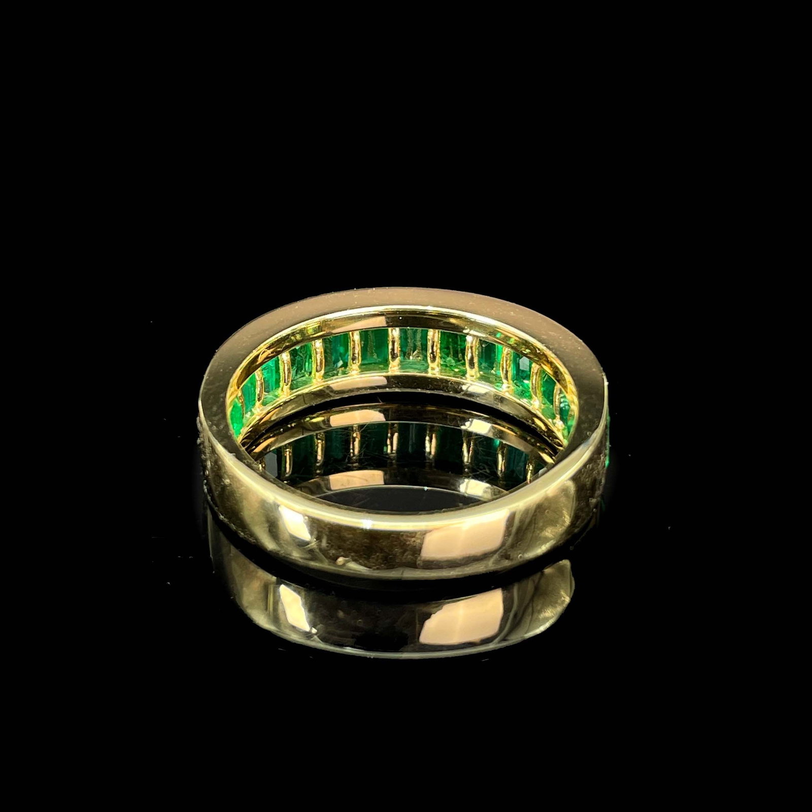 14k Gold 2.07 Ct Vivid Green Natural Emerald Ring - 5