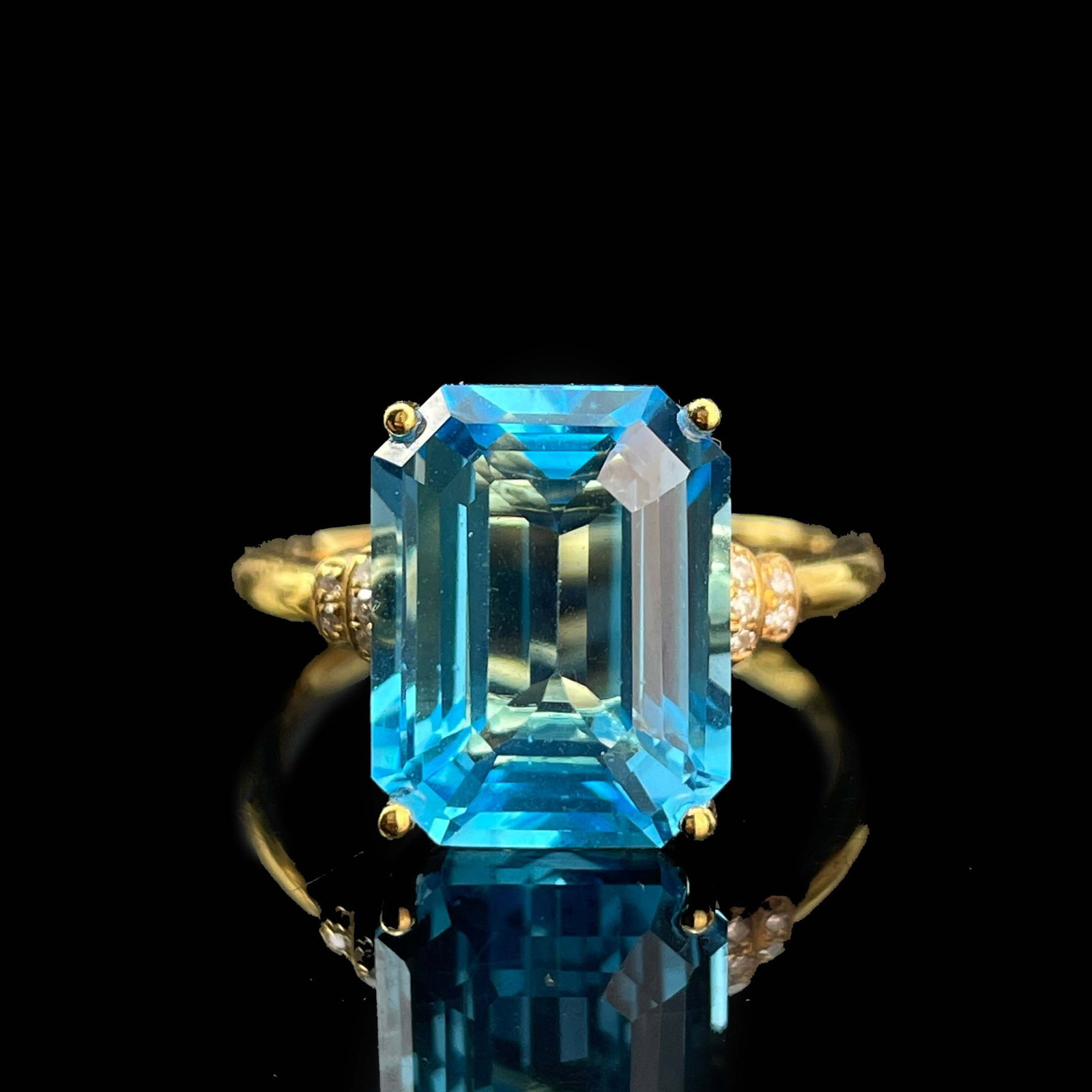 14k Gold 7.58 Ctw Natural Topaz & Diamond Ring - 5