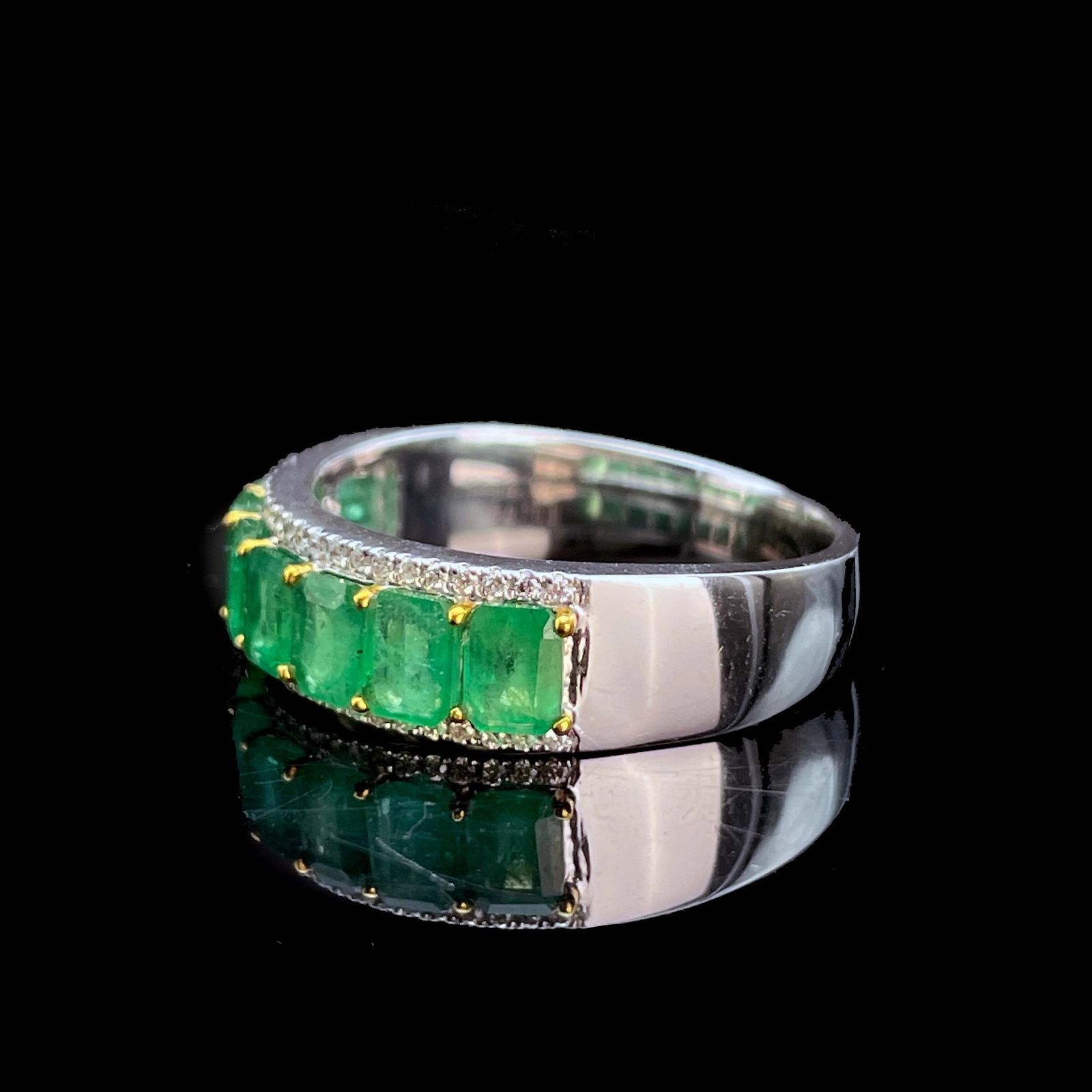 14k Gold 1.95 Ctw Vivid Green Natural Emerald & Diamond Ring - 3