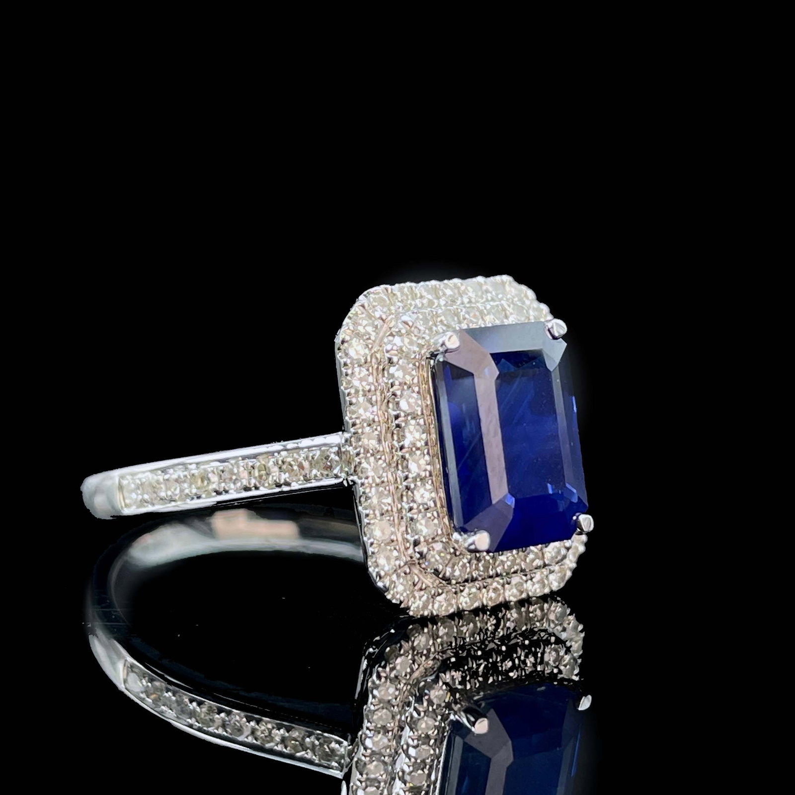 14k Gold 2.2 Ct Natural Sapphire & Diamond Ring - 2
