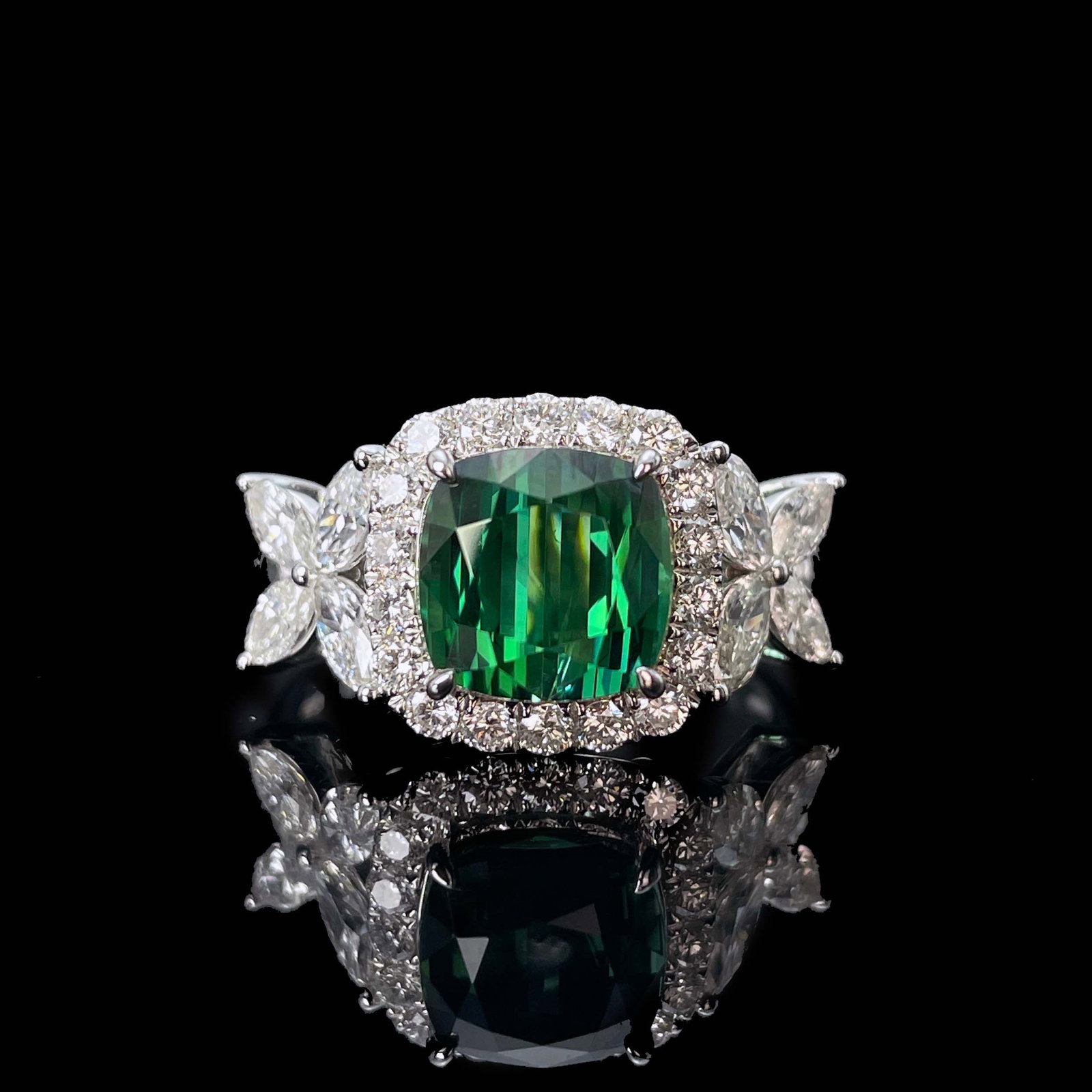14k Gold 5.78 Ctw Natural Tourmaline & Diamond Ring: Ref:230999078 // gold content:14k gold // ring size:7. 25us // // main gemstone:tourmaline // shape:cushion // carat weight:3. 58ct // color:green // treatment:natural // // adjacent gemstone 2 : diam