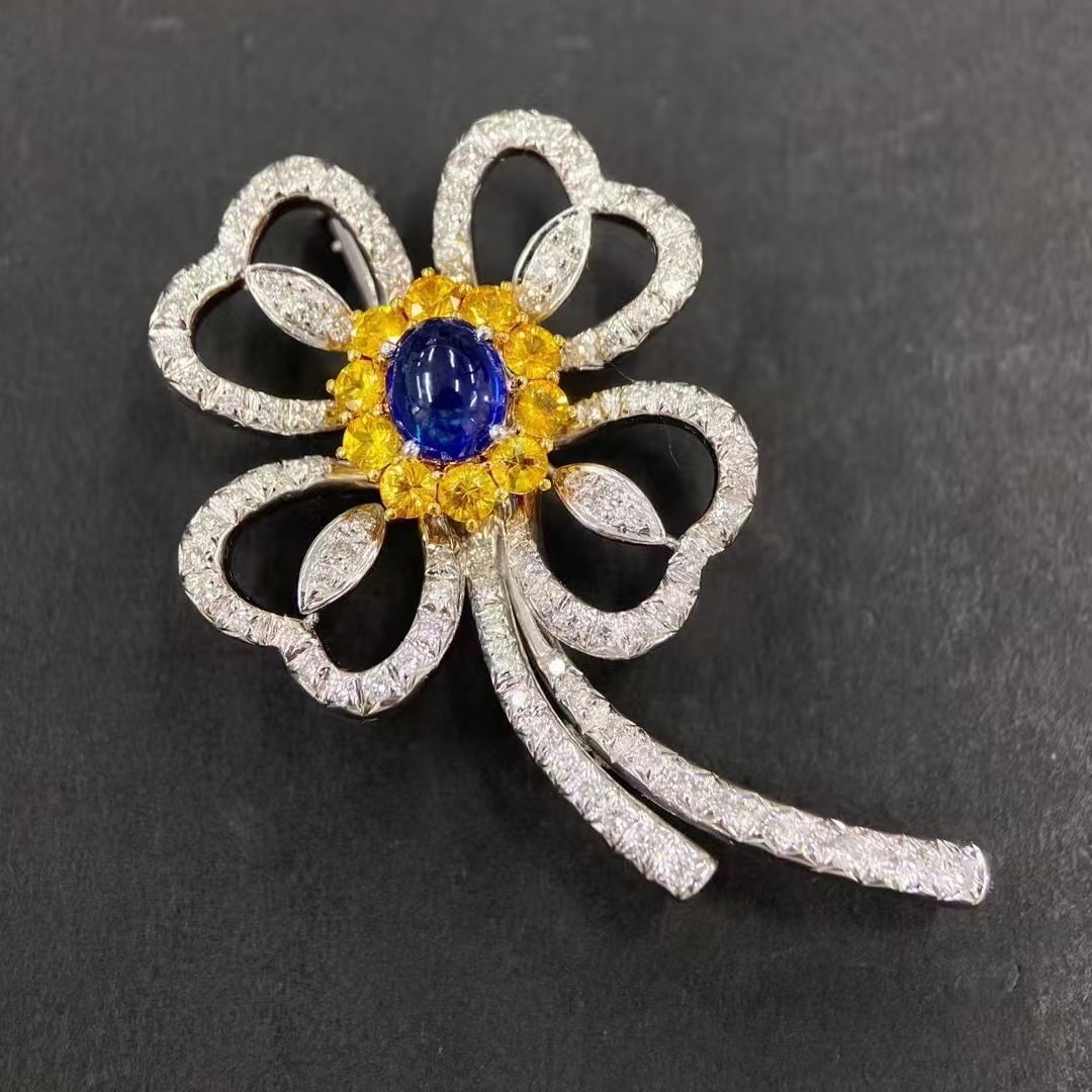 14k Gold 2.07 Ctw Natural Sapphire & Sapphire Brooch - 3
