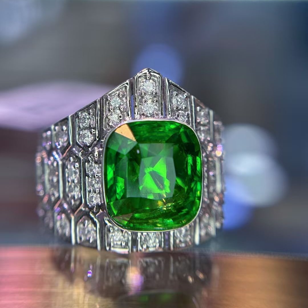 14k Gold 4.06 Ct Vivid Green Natural Tsavorite & Diamond Ring: Ref:230999126 // gold content:14k gold // ring size:7. 25us // // main gemstone:tsavorite // shape:cushion // carat weight:4. 06ct // color:vivid green // treatment:natural // // adjacent gemstone 2