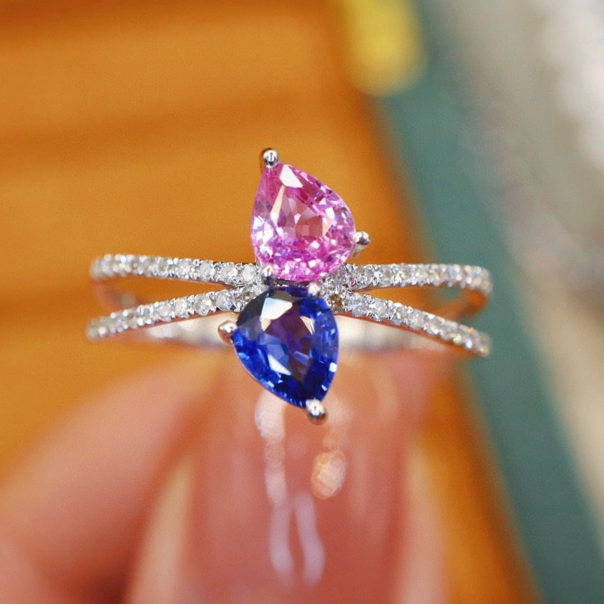 14k Gold 1.08 Ctw Natural Sapphire & Diamond Ring: Ref:230999127 // gold content:14k gold // ring size:7. 25us // // main gemstone:sapphire // shape:pear // carat weight:0. 95ct // color:color // treatment:natural // // adjacent gemstone 2 : diamond