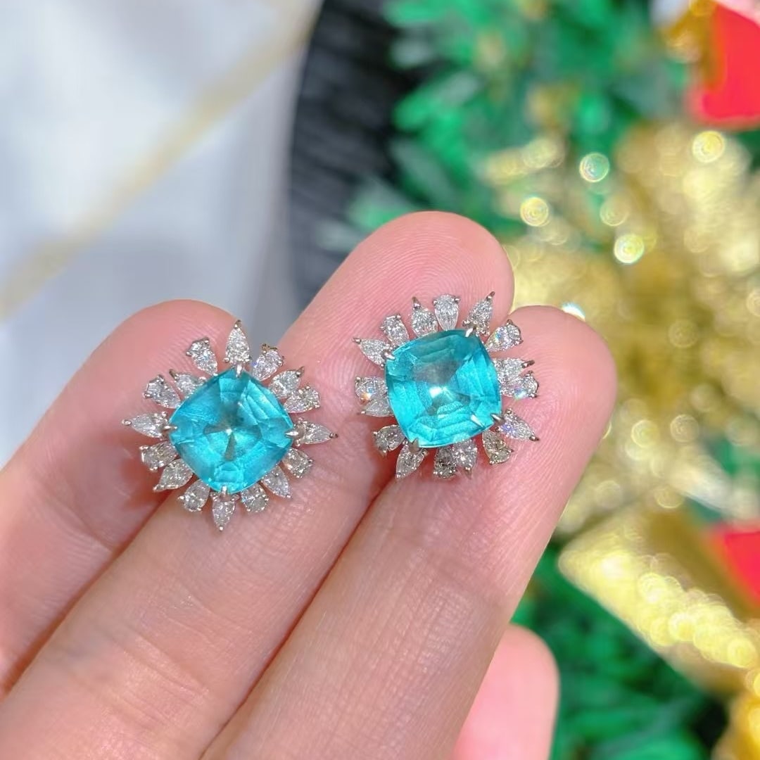 14k Gold 4.02 Ct Natural Paraiba Tourmaline & Diamond Earrings: Ref:230999191 // gold content:14k gold // main gemstone:paraiba tourmaline // shape:cushion // carat weight:4. 02ct // color:blue // treatment:natural // // adjacent gemstone 2 : diamond // shape:pear