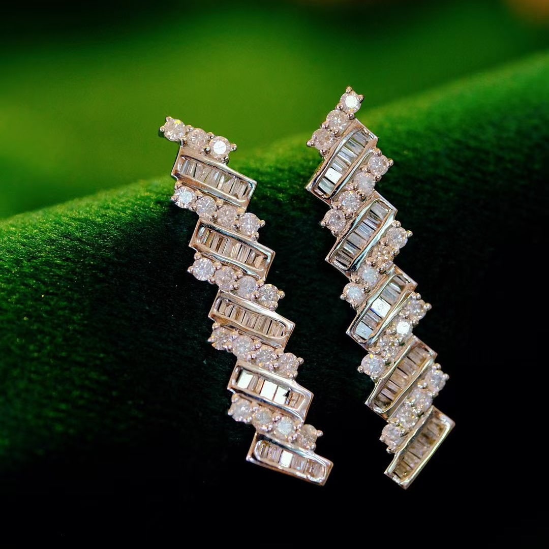 14k Gold 0.68 Ct Natural H Diamond Earrings - 4