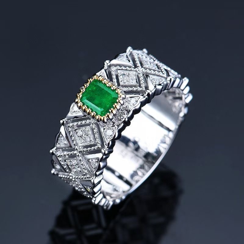 14k Gold 0.88 Ctw Vivid Green Natural Emerald & Diamond Ring - 4