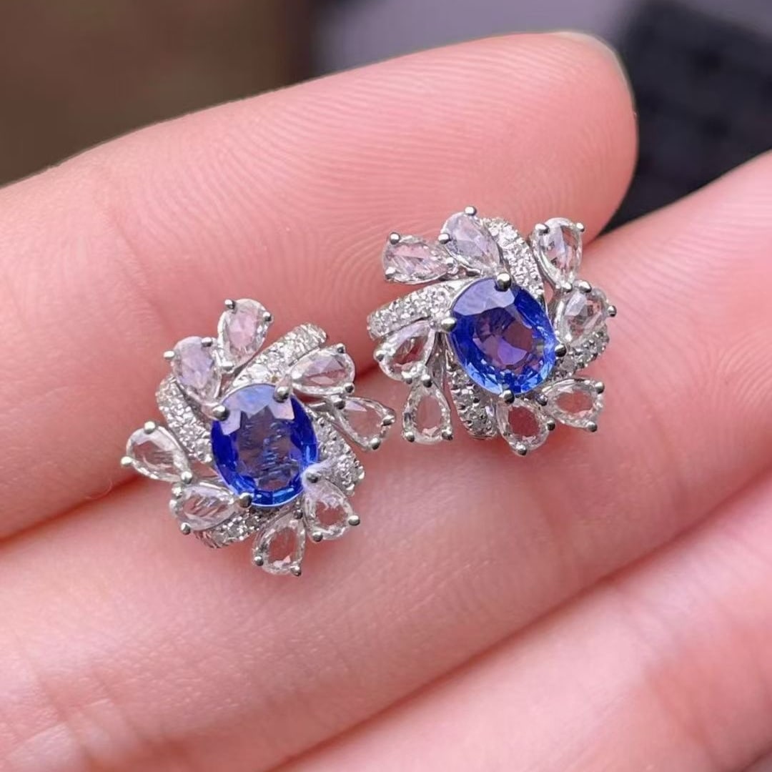 14k Gold 1.2 Ct Natural Sapphire & Diamond & Sapphire Earrings: Ref:230999232 // gold content:14k gold // main gemstone:sapphire // shape:oval // carat weight:1. 2ct // color:cornflower blue // treatment:natural // // adjacent gemstone 2 : diamond // shape:round /