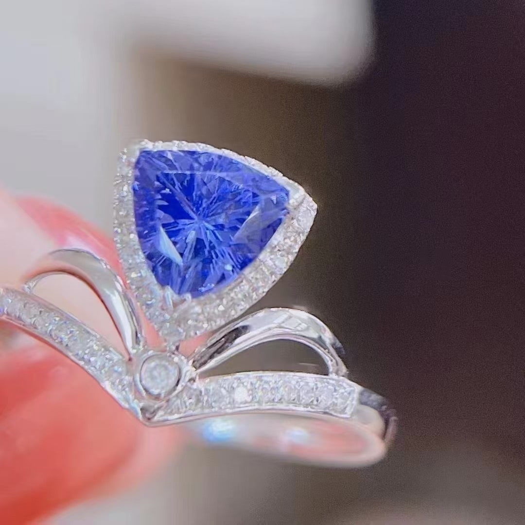 14k Gold 1.41 Ctw Natural Tanzanite & Diamond Ring - 2