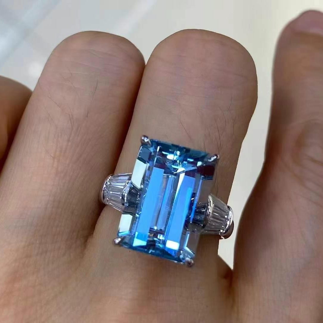 14k Gold 7.88 Ct Natural Aquamarine & Diamond Ring - 3