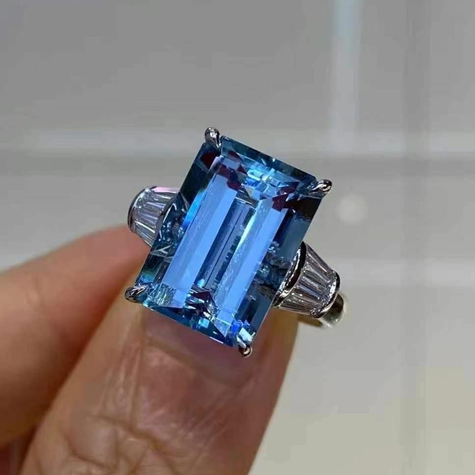 14k Gold 7.88 Ct Natural Aquamarine & Diamond Ring - 5