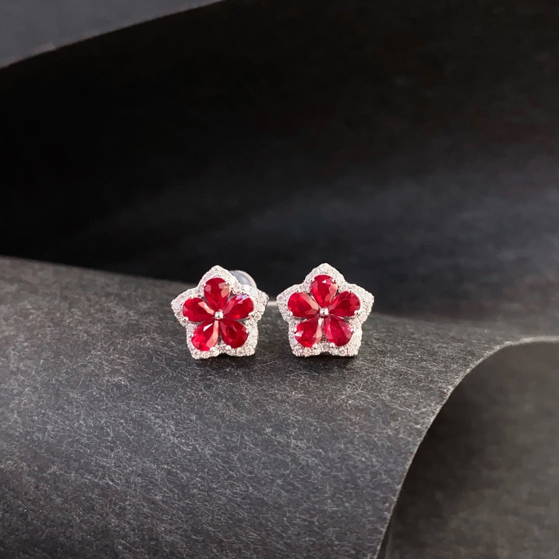 14k Gold 4.76 Ctw Natural Ruby & Diamond Jewelry Set - 5