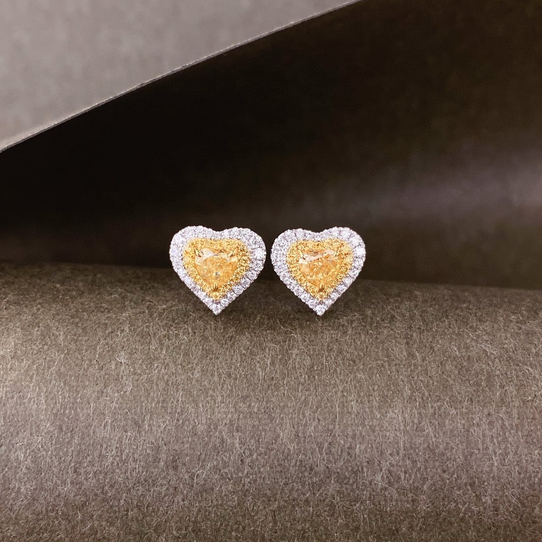 14k Gold 3.17 Ctw Natural Yellow Diamond & Diamond Jewelry Set - 7