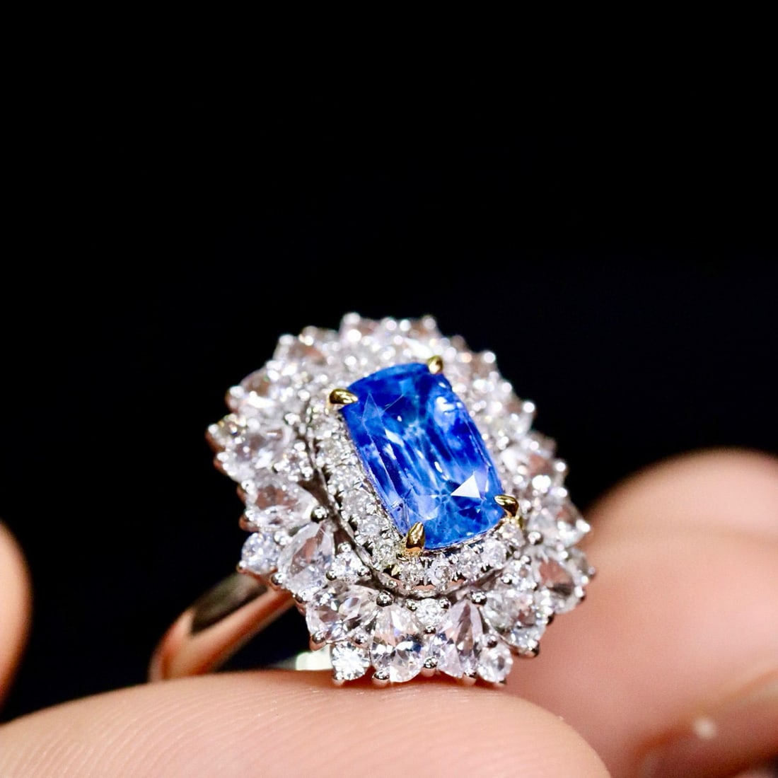 14k Gold 1.44 Ctw Natural Sapphire & Diamond Ring - 3
