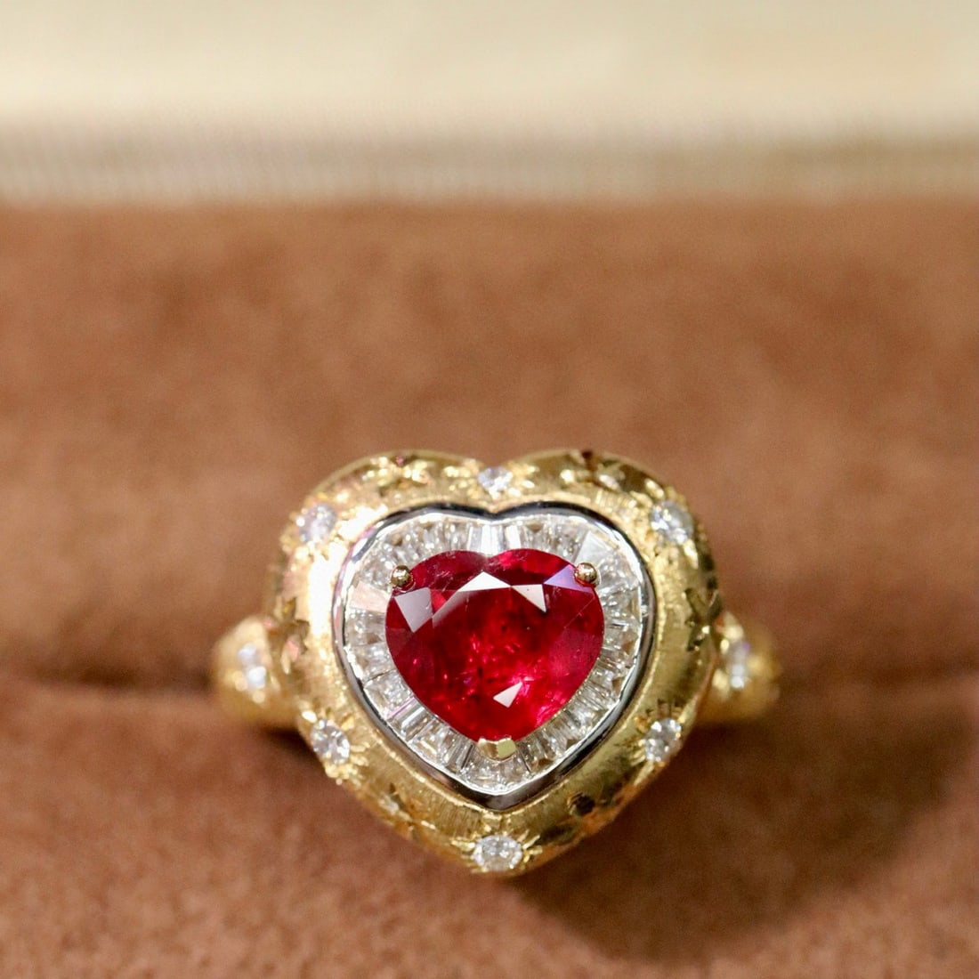 14k Gold 1.41 Ctw Natural Ruby & Diamond Ring - 4