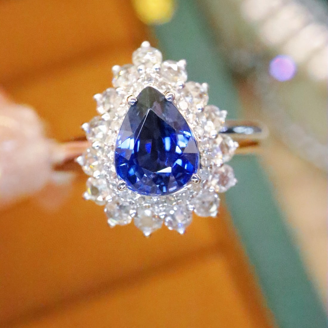 14k Gold 1.69 Ctw Natural Sapphire & Diamond Ring: Ref:231000059 // gold content:14k gold // ring size:7. 25us // // main gemstone:sapphire // shape:pear // carat weight:1. 25ct // color:blue // treatment:natural // // adjacent gemstone 2 : diamond
