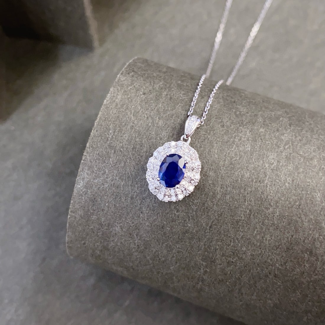 14k Gold 1.23 Ctw Natural Sapphire & Diamond Pendant( Without Chain ) - 4