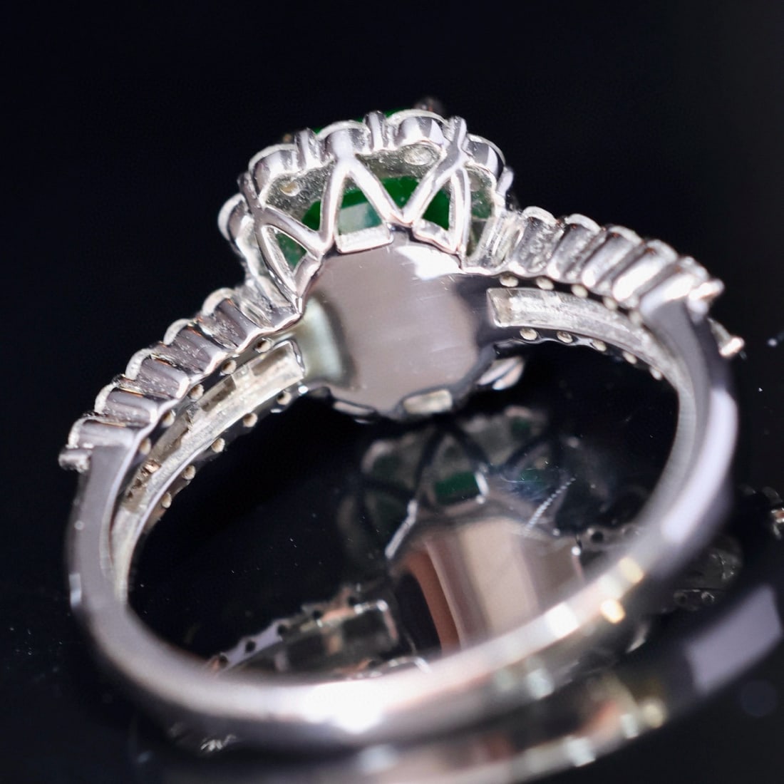 14k Gold 2.12 Ctw Vivid Green Natural Emerald & Diamond Ring - 6