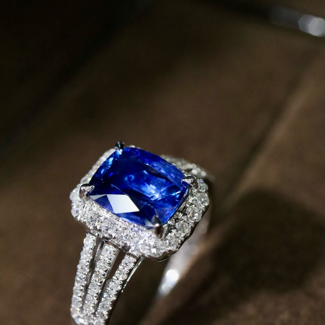 14k Gold 1.79 Ctw Natural Sapphire & Diamond Ring - 4
