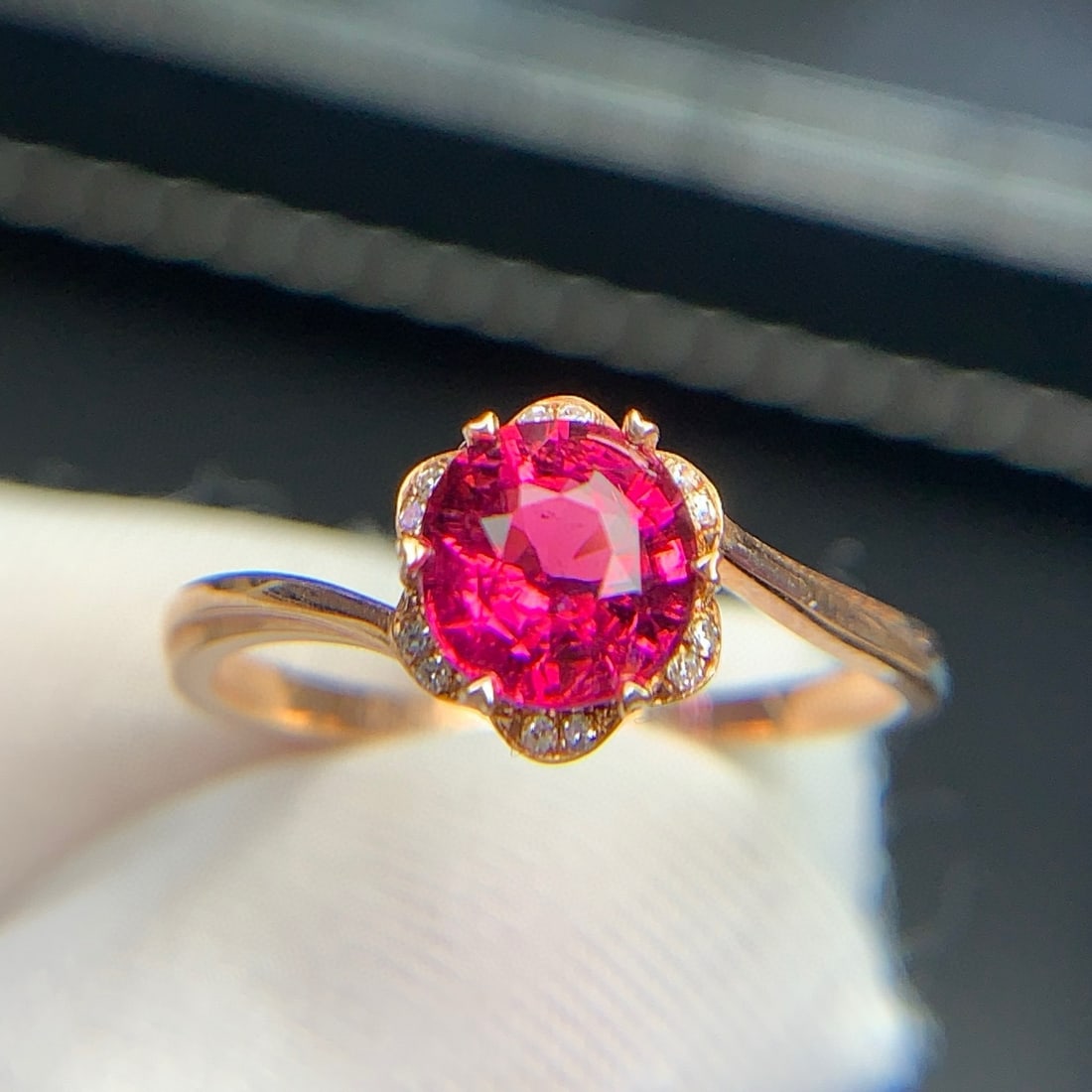 14k Gold 1.2 Ct Natural Tourmaline & Diamond Ring - 3