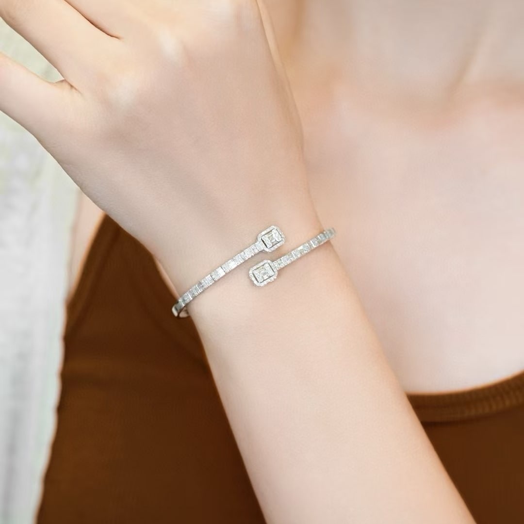 14k Gold 1.2 Ct Natural H Diamond Bangle - 5