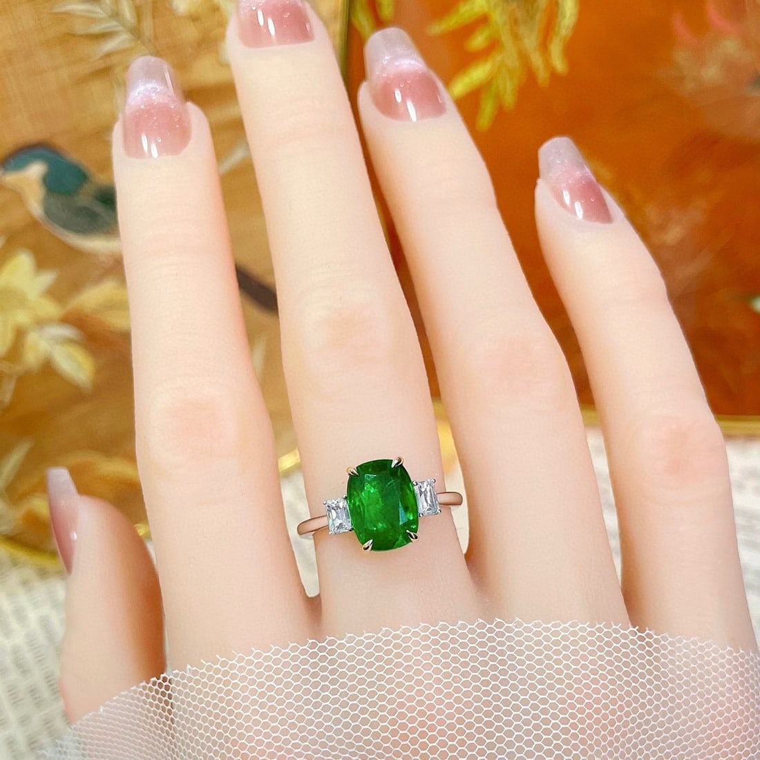 14k Gold 3.98 Ctw Vivid Green Natural Emerald & Diamond Ring - 5