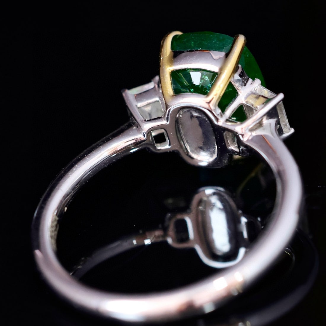14k Gold 3.98 Ctw Vivid Green Natural Emerald & Diamond Ring - 6