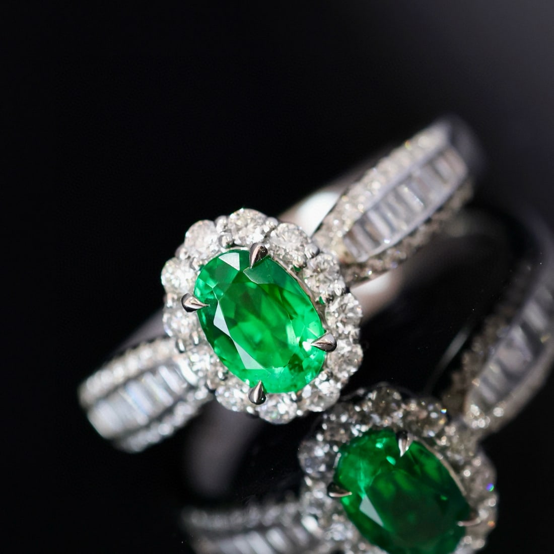 14k Gold 1.16 Ctw Vivid Green Natural Emerald & Diamond Ring - 6