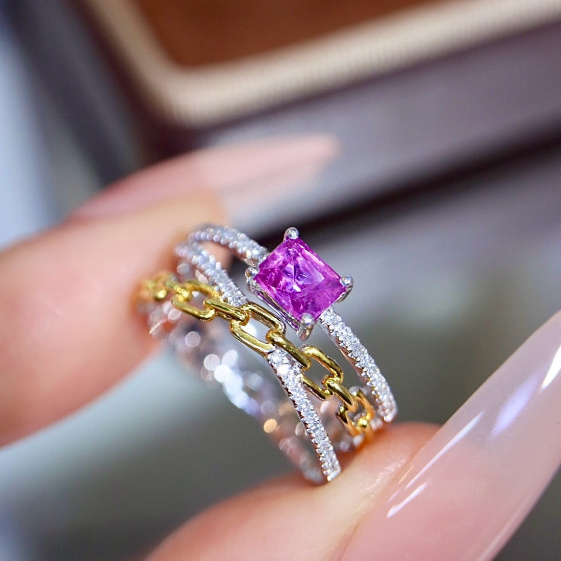 14k Gold 0.68 Ctw Natural Sapphire & Diamond Ring - 2