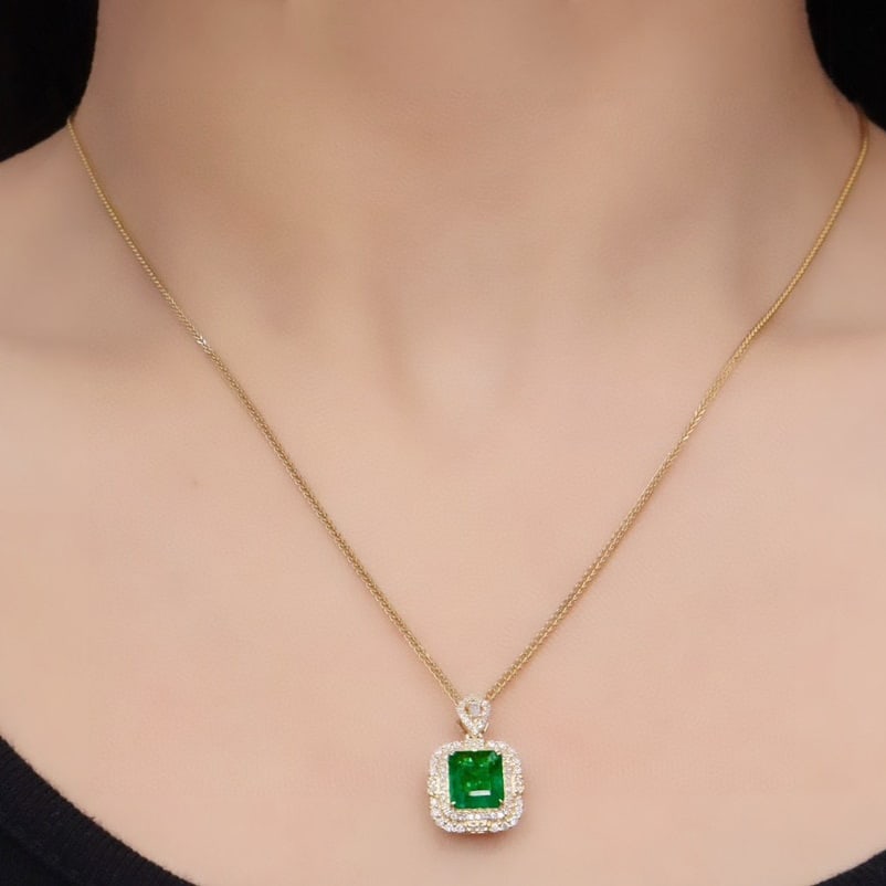 14k Gold 1.68 Ctw Vivid Green Natural Emerald & Diamond Pendant( Without Chain ) - 4