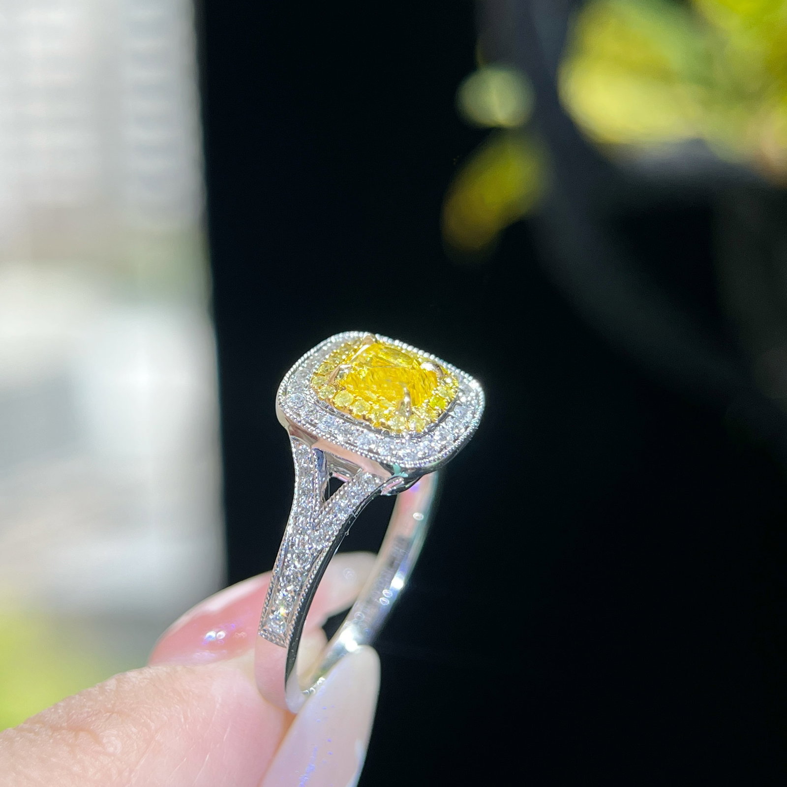 14k Gold 1.34 Ctw Natural Yellow Diamond & Diamond Ring - 6