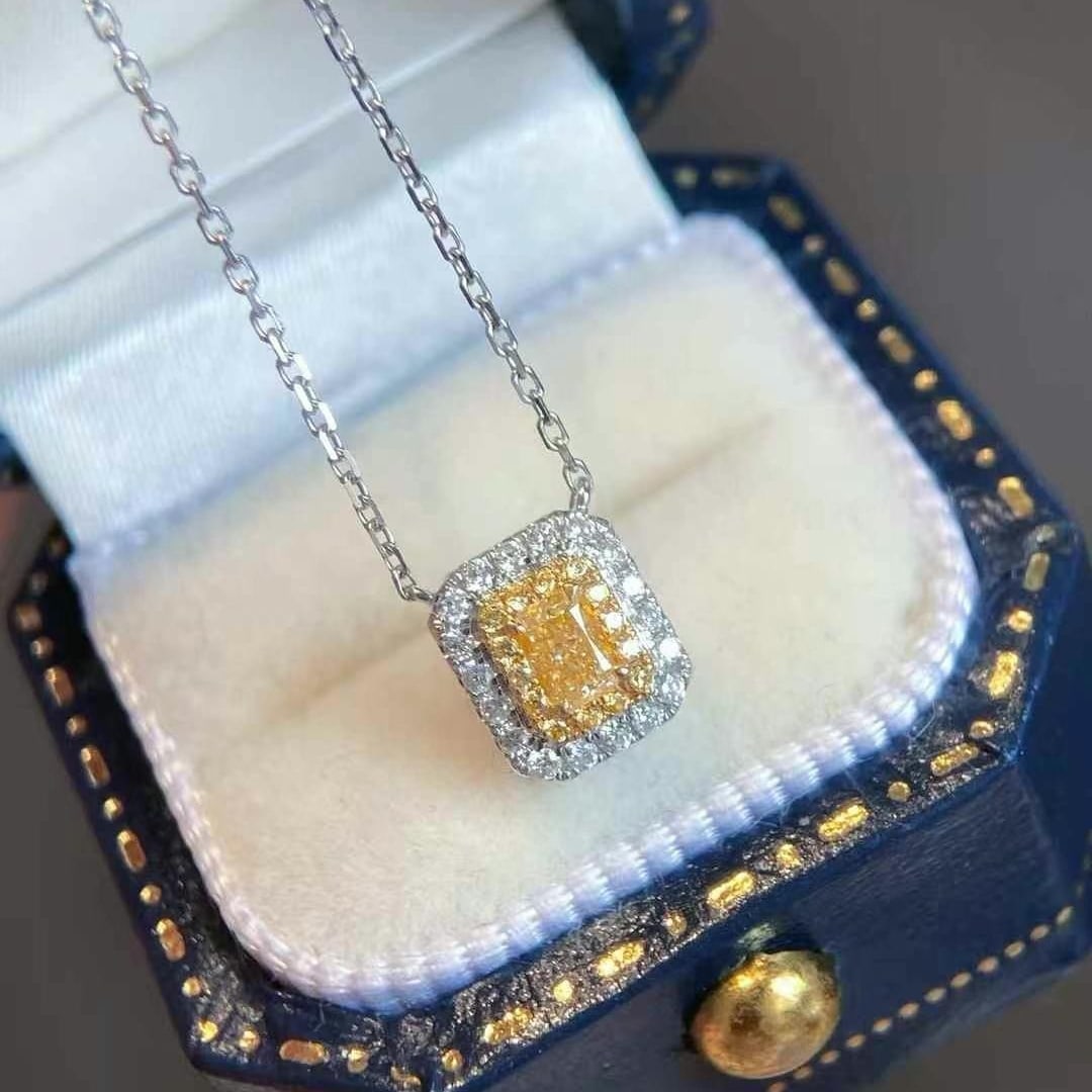 14k Gold 0.21 Ctw Natural Yellow Diamond & Diamond Necklace: Ref:231000249 // gold content:14k gold // main gemstone:yellow diamond // shape:cushion // carat weight:0. 13ct // color:yellow // treatment:natural // // adjacent gemstone 2 : diamond // shape:round