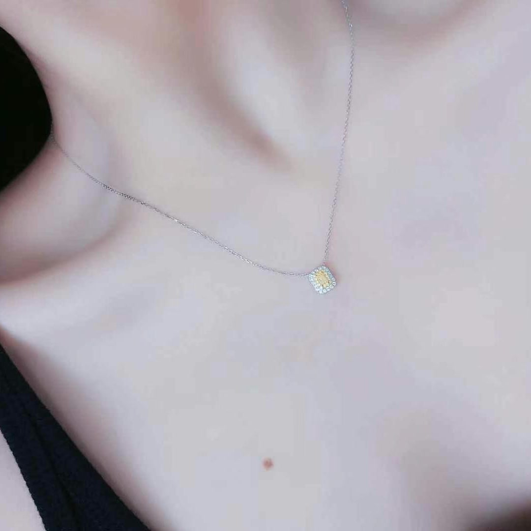 14k Gold 0.21 Ctw Natural Yellow Diamond & Diamond Necklace - 2