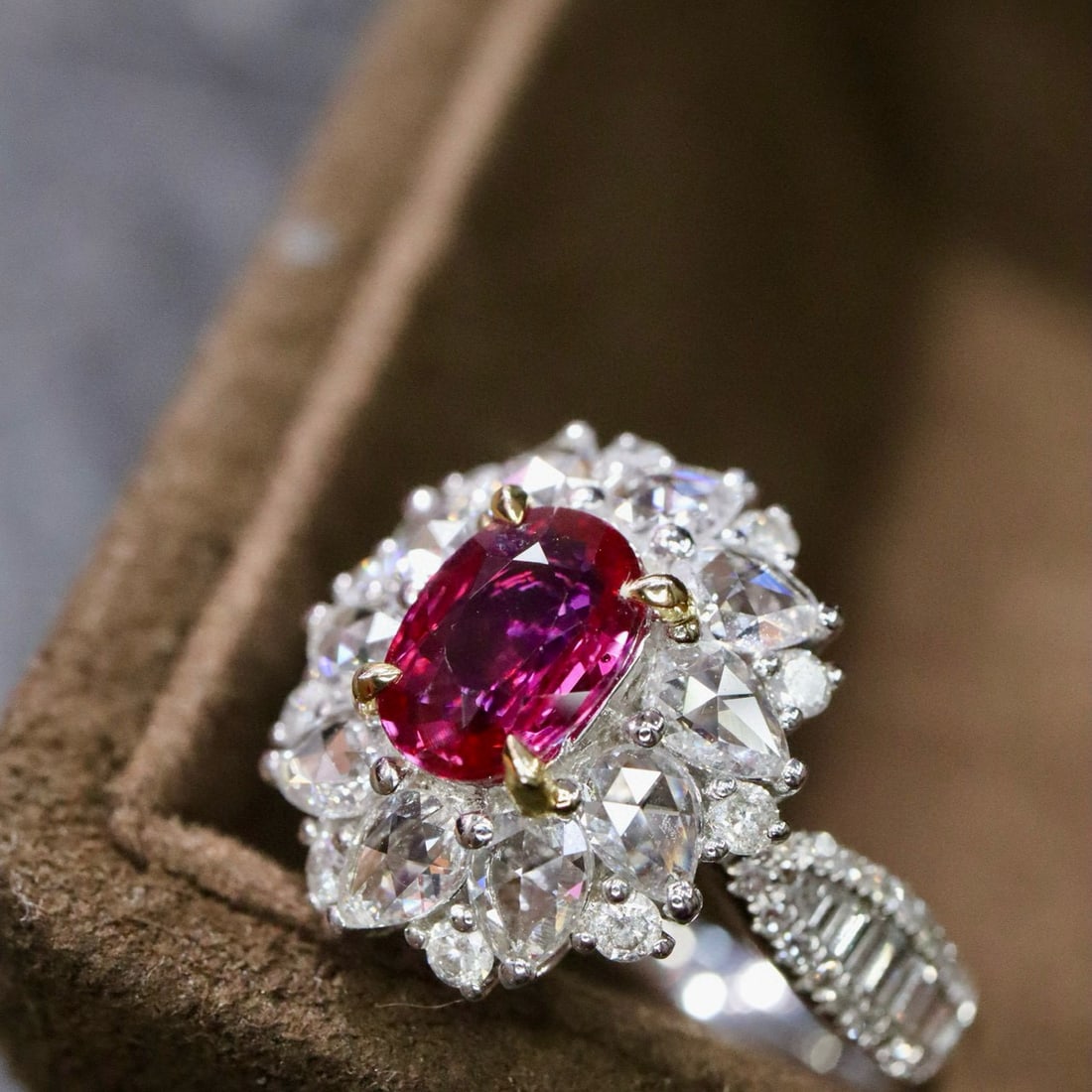 14k Gold 2.39 Ctw Natural Ruby & Diamond Ring - 5