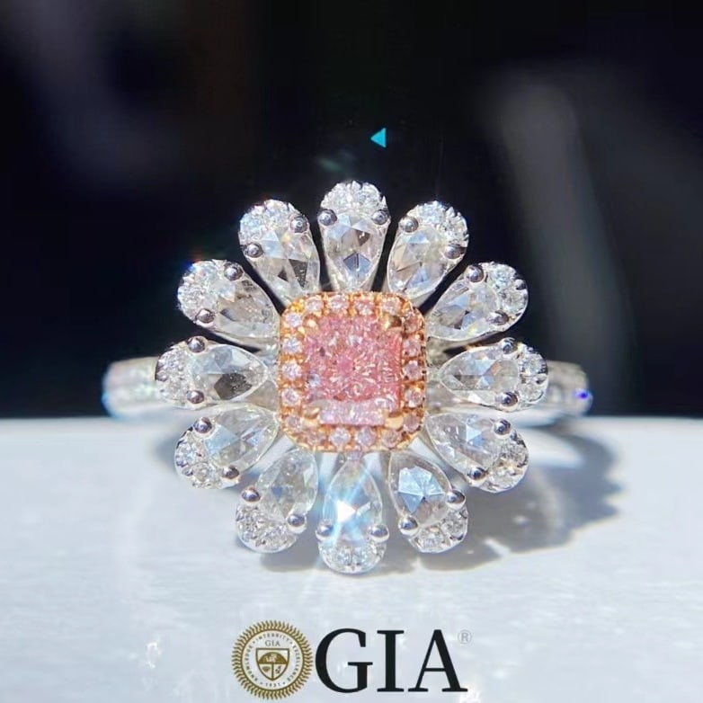 Gia Certified 14k Gold 0.85 Ctw Natural Pink Diamond & Diamond Ring: Ref:231000321 // gold content:14k gold // ring size:7. 25us // // main gemstone:pink diamond // certified:gia // shape:radiant // carat weight:0. 27ct // clarity grade:vs2 // color:pink //