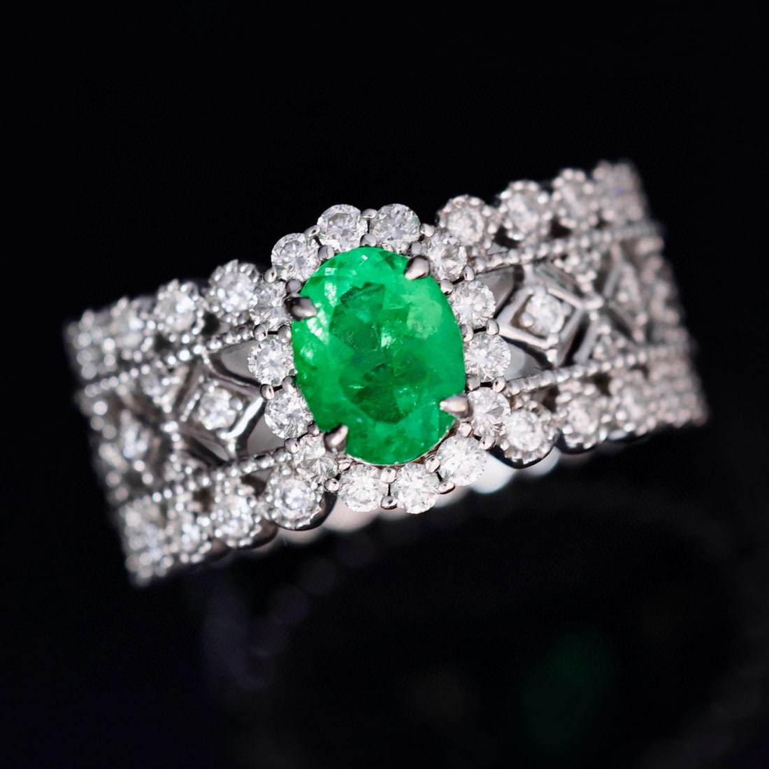 14k Gold 1.34 Ctw Vivid Green Natural Emerald & Diamond Ring - 3