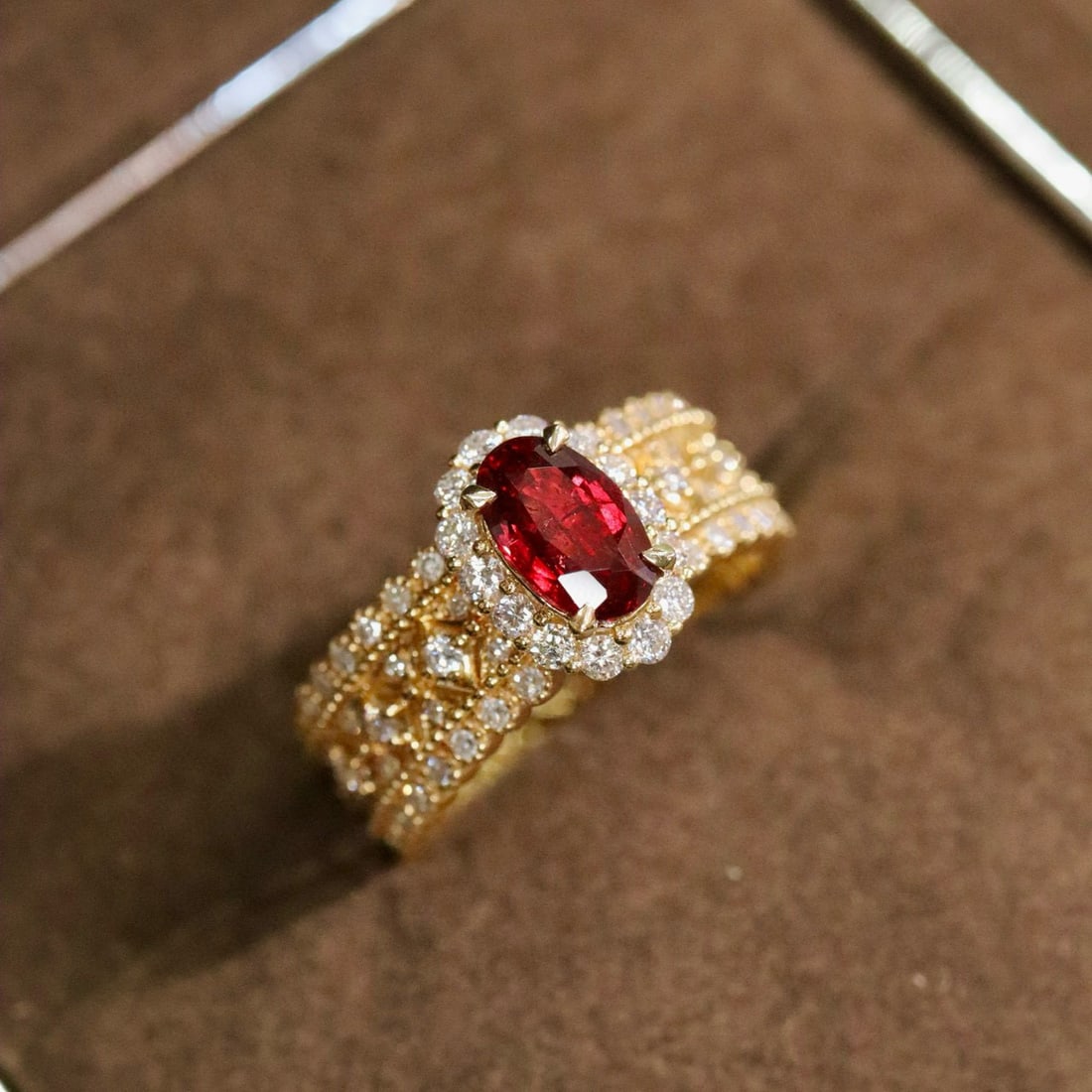 14k Gold 1.51 Ctw Vivid Red Natural Ruby & Diamond Ring - 2