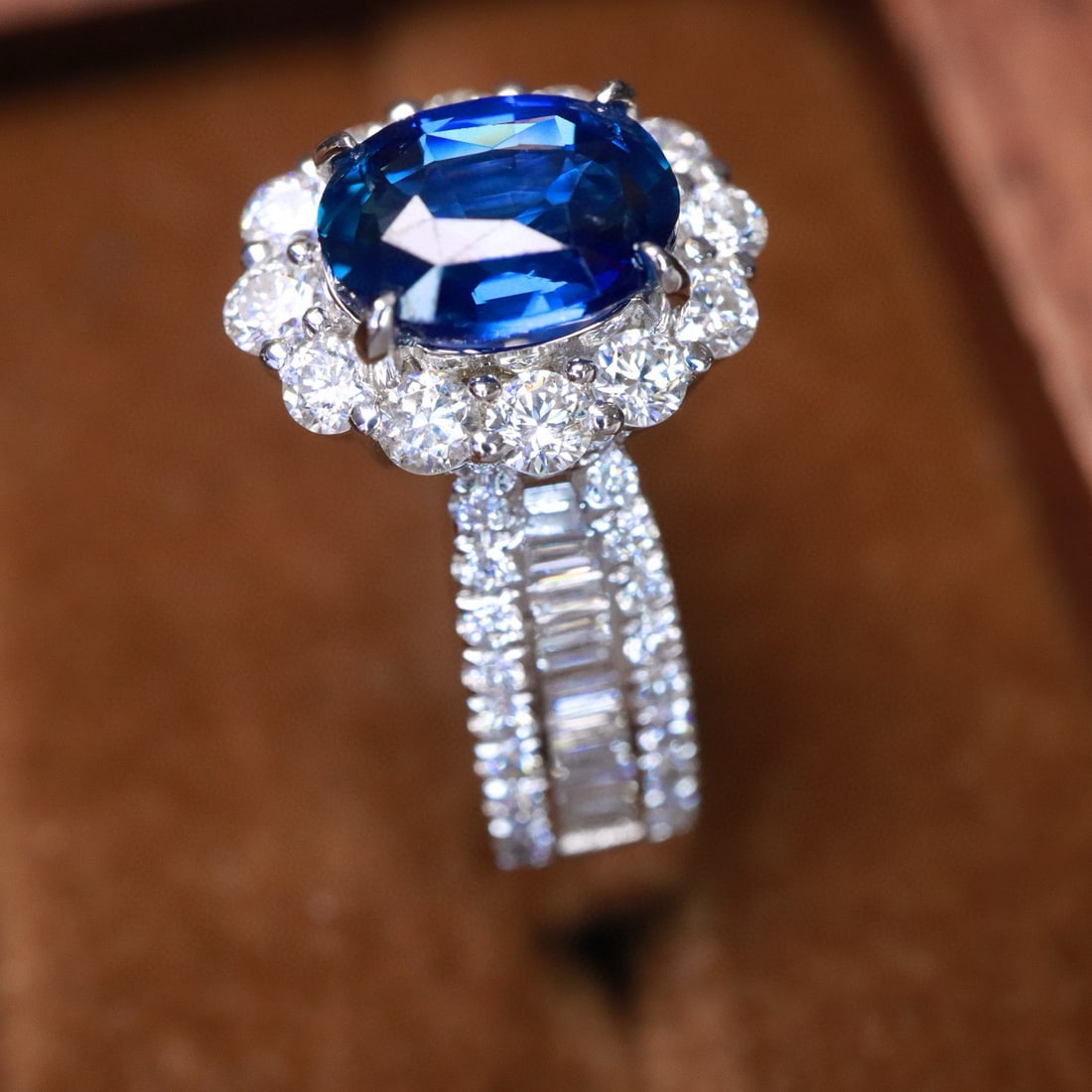 14k Gold 1.73 Ctw Natural Sapphire & Diamond Ring - 2