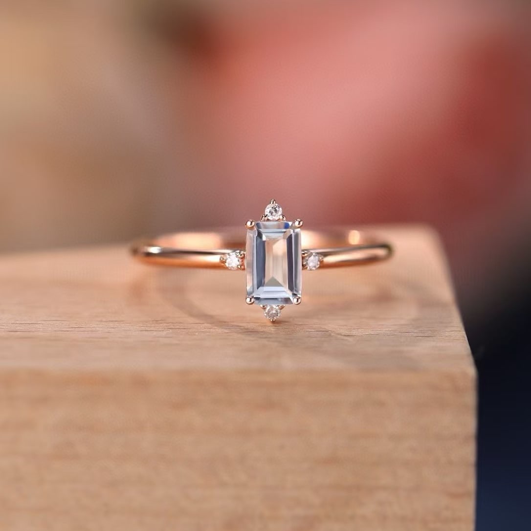 14k Gold 0.55 Ctw Natural Aquamarine & Diamond Ring - 2