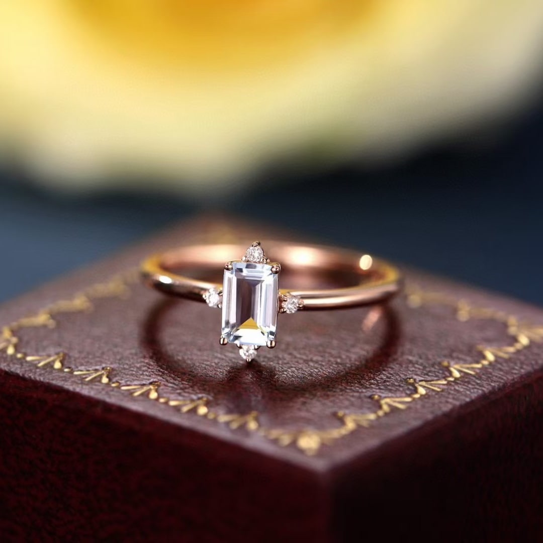 14k Gold 0.55 Ctw Natural Aquamarine & Diamond Ring - 5