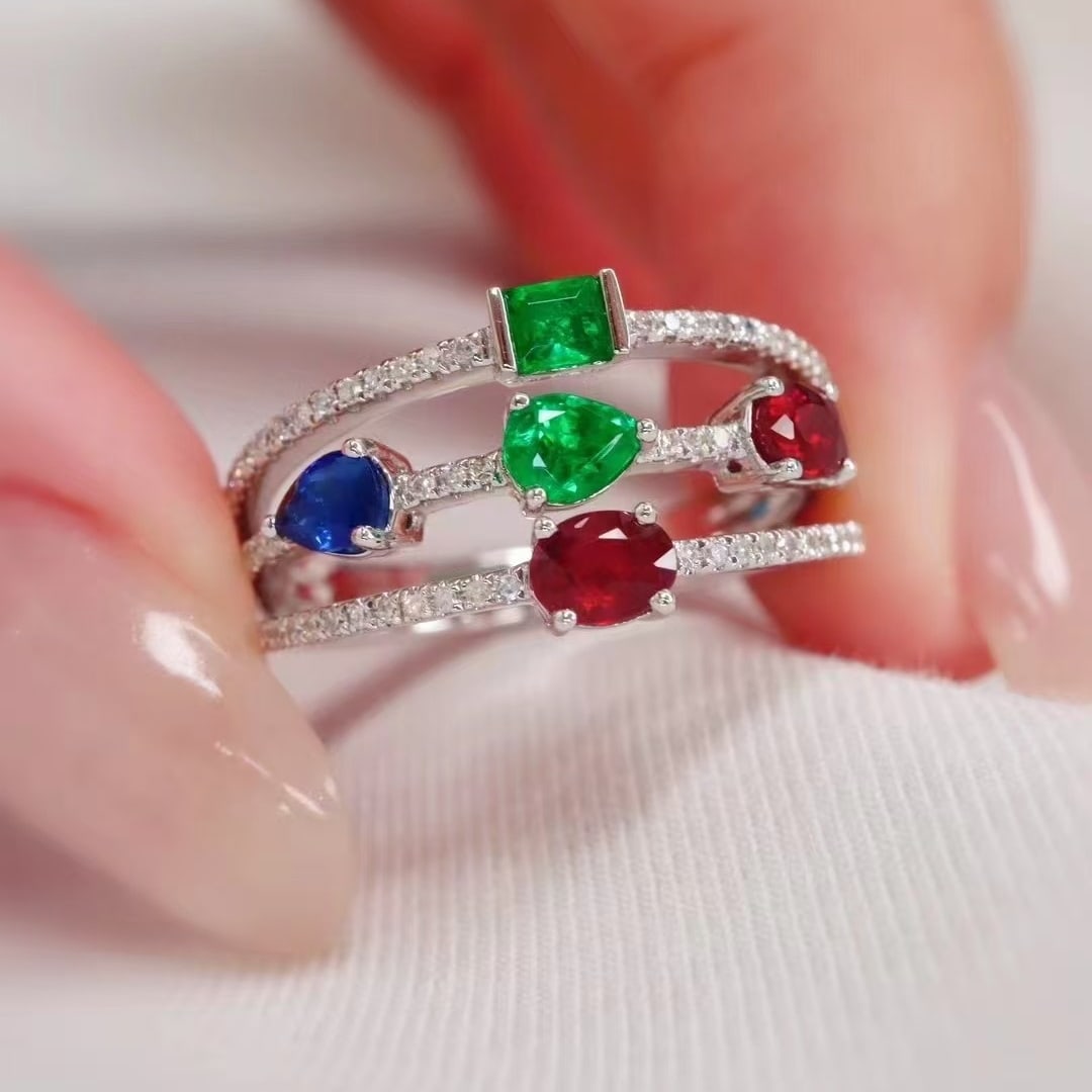 14k Gold 1.40 Ctw Vivid Green Natural Emerald & Ruby & Sapphire & Diamond Ring - 3